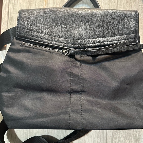 Botkier Black Backpack Modern Minimalist Design ?‍♀️